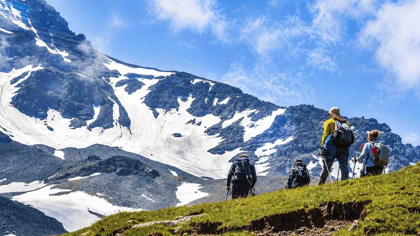 Բարձրլեռնային բուսականություն և լեռնային լույս Ռափի լճից այն կողմ